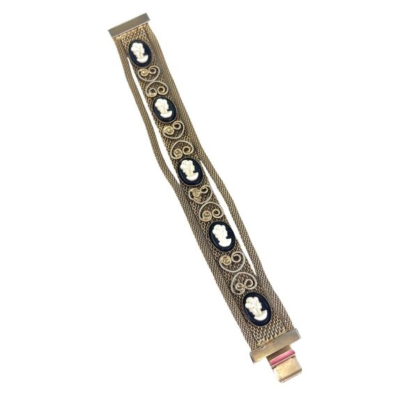 Goldette Unsigned Vintage Gold-Tone Cameo Bracelet Mesh Band With Oval Cameos Vi - Picture 7 of 10